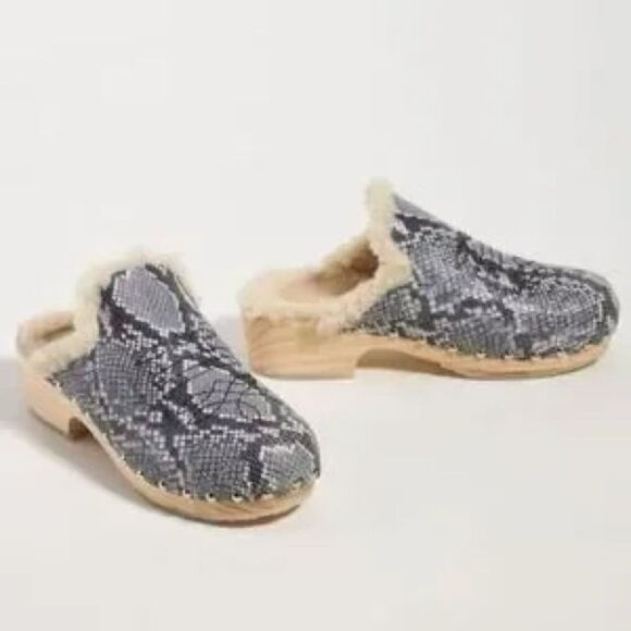 Anthropologie Pilcro Luxe Shearling-Lined Clogs Python Snakeskin Leather US 8 - Picture 2 of 9